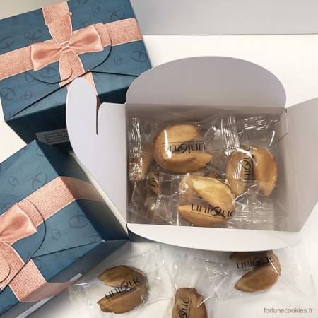 coffret de 10 fortune cookies personnalisés - cadeau d'entreprise