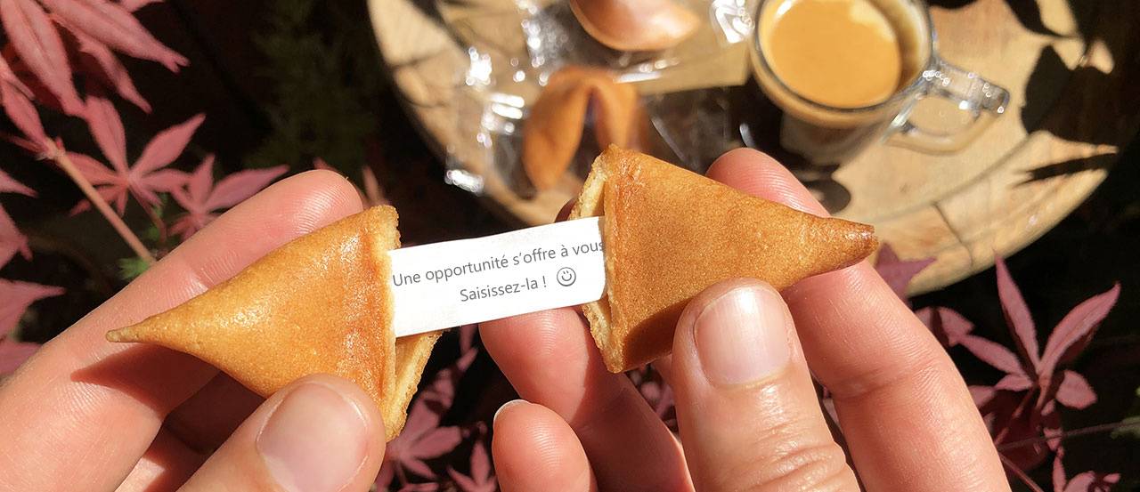 Message personnalisé dans le fortune cookie - biscuit chinois